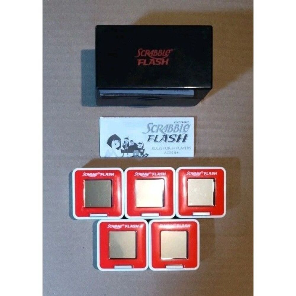Hasbro Scrabble Flash Handheld Electronic Game Complete Tested EUC